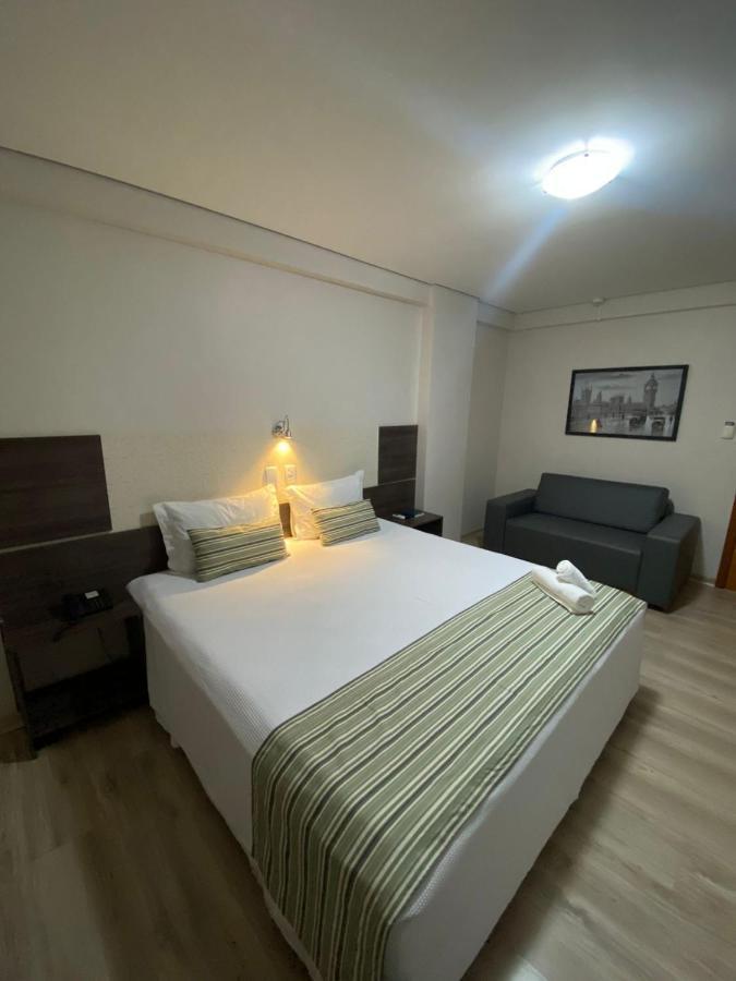 Benos Hotel 圣罗莎 外观 照片